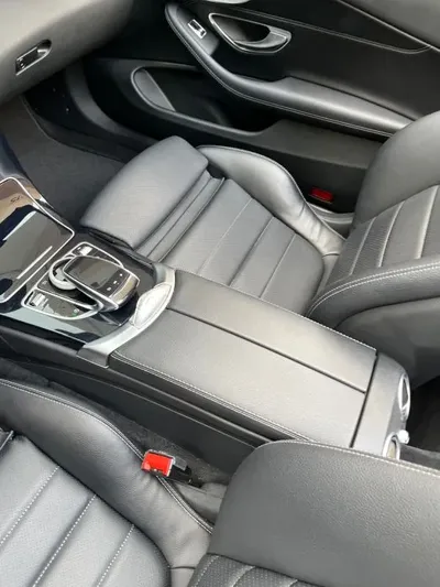 Mercedes-Benz C-Class 2018, 60500 км, за 12800.32 USD - фото 11