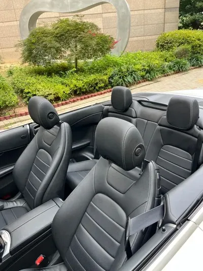 Mercedes-Benz C-Class 2018, 60500 км, за 12800.32 USD - фото 14