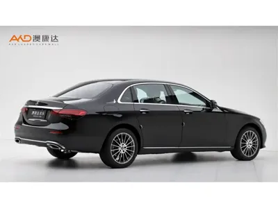 Mercedes-Benz E-Class 2023, 27000 км, за 36491.35 USD