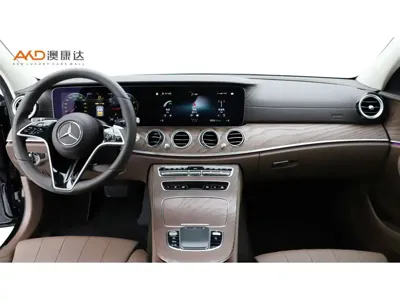 Mercedes-Benz E-Class 2023, 27000 км, за 36491.35 USD