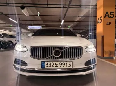 Volvo S90 · 2021 год