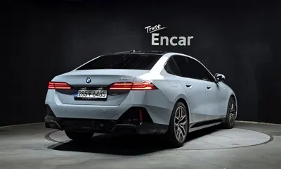 BMW 5-Series 2025, 12840 км, за 44880.34 USD