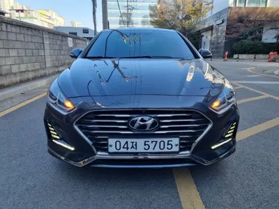 Hyundai Sonata 2018, 42743 км, за 9452.54 USD