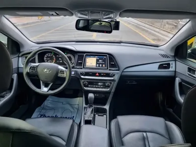 Hyundai Sonata 2018, 42743 км, за 9381.11 USD - фото 7