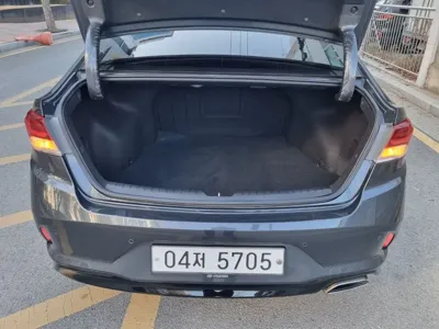 Hyundai Sonata 2018, 42743 км, за 9381.11 USD - фото 9