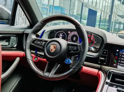 Porsche Panamera 2024, 27000 км, за 109751.44 USD - фото 8