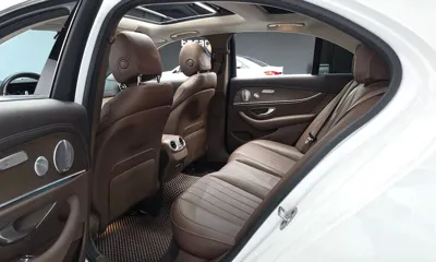 Mercedes-Benz E-Class 2019, 83461 км, за 17773.37 USD - фото 12