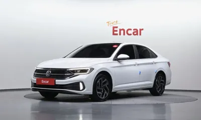 Volkswagen Jetta · 2023 год