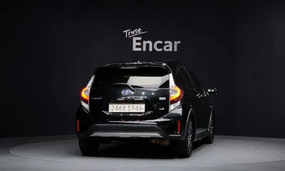 Toyota Prius 2020, 63888 км, за 9751.02 USD - фото 4