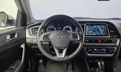 Hyundai Sonata 2019, 114933 км, за 8462.55 USD - фото 13