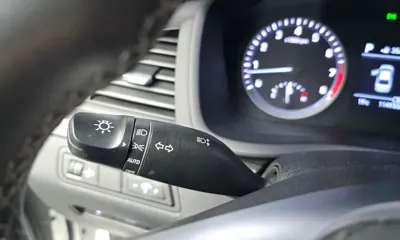 Hyundai Sonata 2019, 114933 км, за 8462.55 USD - фото 30