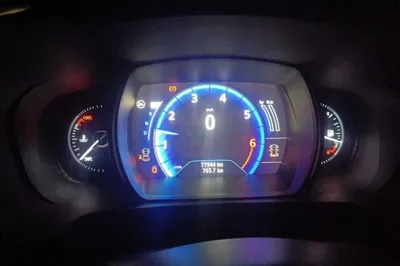 Renault Kadjar 2016, 77900 км, за 4945 USD - фото 11