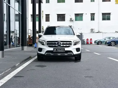 Mercedes-Benz GLB 2021, 39800 км, за 17627.67 USD