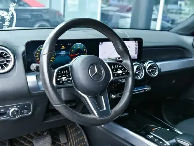 Mercedes-Benz GLB 2021, 39800 км, за 17627.67 USD