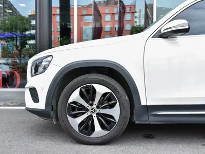 Mercedes-Benz GLB 2021, 39800 км, за 17627.67 USD - фото 11