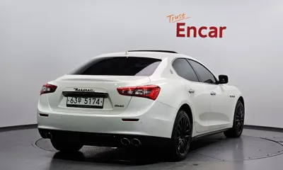 Maserati Ghibli 2016, 135985 км, за 8462.55 USD