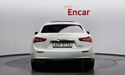 Maserati Ghibli 2016, 135985 км, за 8462.55 USD