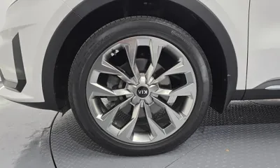 Kia Sorento 2021, 56120 км, за 16093 USD