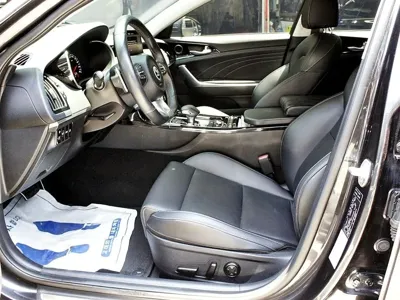 Kia Stinger 2021, 92714 км, за 12406.46 USD