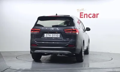 Kia Sorento 2016, 140669 км, за 8664.83 USD