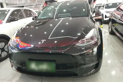 Tesla Model Y 2022, 61700 км, за 28029 USD