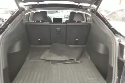 Tesla Model Y 2022, 61700 км, за 28029 USD - фото 22