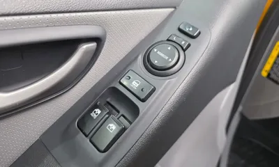Hyundai Starex 2019, 59158 км, за 10744.28 USD - фото 12
