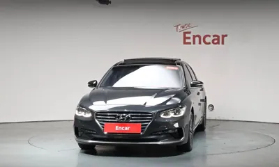 Hyundai Grandeur 2018, 92156 км, за 10831.04 USD
