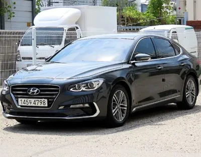 Hyundai Grandeur 2018, 133242 км, за 8074.04 USD