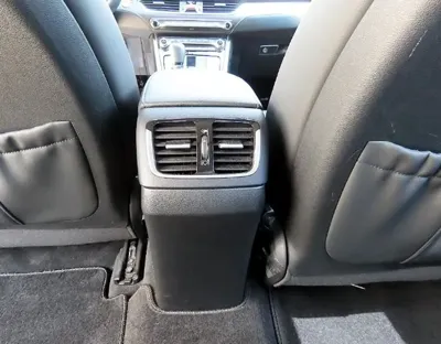 Hyundai Grandeur 2018, 133242 км, за 8074.04 USD - фото 18
