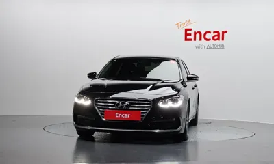 Hyundai Grandeur 2018, 62023 км, за 10774.73 USD