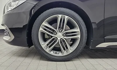 Hyundai Grandeur 2018, 62023 км, за 10774.73 USD