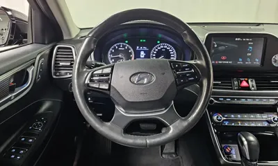 Hyundai Grandeur 2018, 62023 км, за 10699.75 USD - фото 13