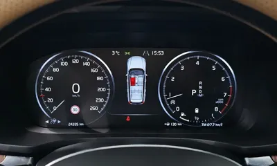 Volvo V60 2021, 24335 км, за 23841.04 USD - фото 8