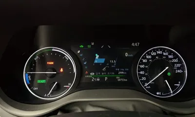 Toyota Sienna 2021, 68753 км, за 28404.36 USD - фото 8