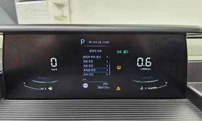 Hyundai Staria 2022, 38613 км, за 19301.97 USD - фото 8