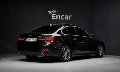 BMW 3-Series 2022, 98263 км, за 18169.8 USD