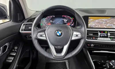 BMW 3-Series 2022, 98263 км, за 18169.8 USD - фото 13