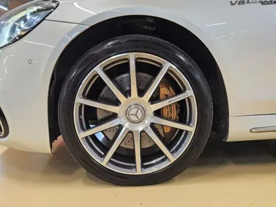 Mercedes-Benz S-Class 2015, 121800 км, за 16576.73 USD