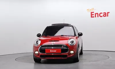 MINI Cooper 2016, 84499 км, за 7800.82 USD