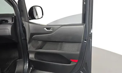 Hyundai Staria 2023, 70247 км, за 15953.63 USD - фото 25
