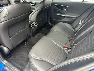 Mercedes-Benz C-Class 2023, 26000 км, за 23840.02 USD - фото 6