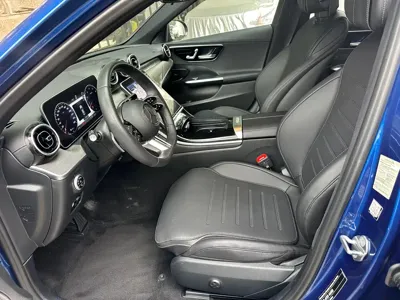 Mercedes-Benz C-Class 2023, 26000 км, за 23840.02 USD - фото 8