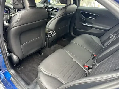 Mercedes-Benz C-Class 2023, 26000 км, за 23840.02 USD - фото 10