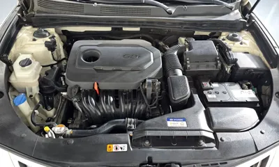 Hyundai Grandeur 2016, 130084 км, за 4726.27 USD - фото 6