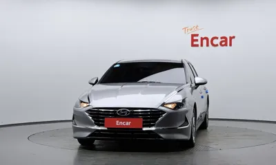 Hyundai Sonata 2022, 68281 км, за 8847.26 USD