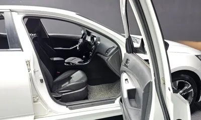 Kia K5 2014, 86240 км, за 4096.46 USD - фото 11