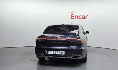 Hyundai Grandeur 2020, 127835 км, за 11826.89 USD