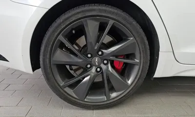 Genesis G70 2022, 96285 км, за 18136.9 USD