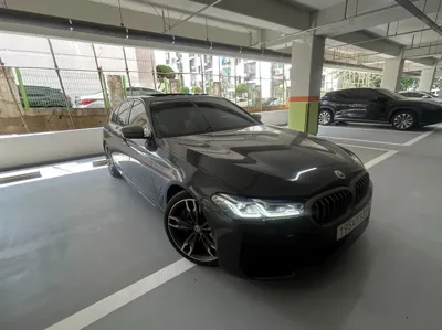 BMW 5-Series 2022, 45858 км, за 38110.77 USD